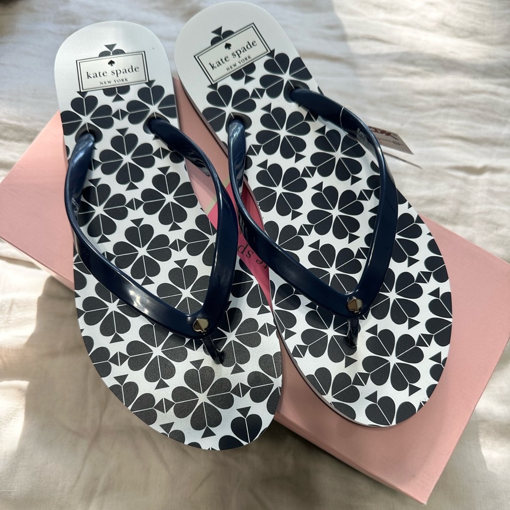 Kate Spade flip flops size 10